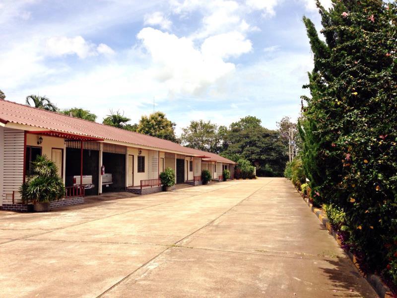 Zigzag Resort Mukdahan Zewnętrze zdjęcie